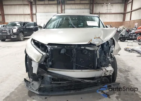 2014 Toyota Highlander Le Plus V6 from USA, damaged, VIN 5TDBKRFH9ES014245